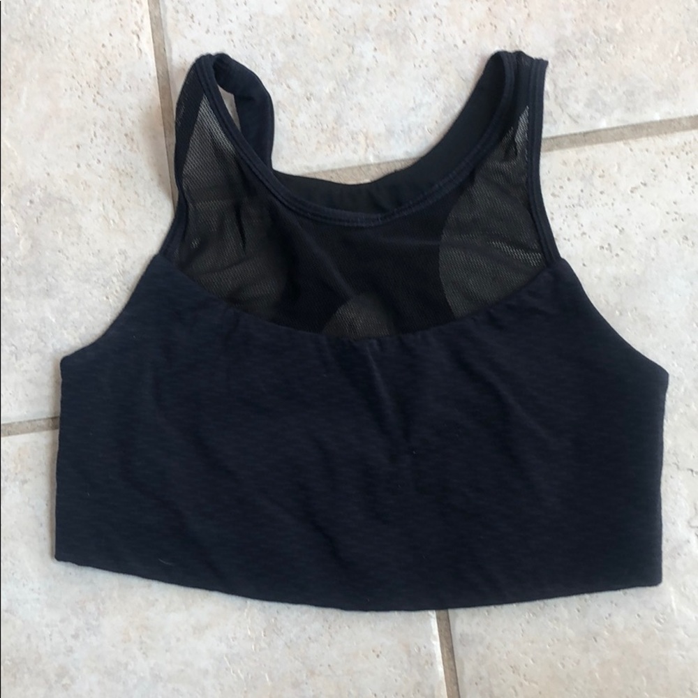 Lululemon Mesh Front High sports bra Size 8 Navy